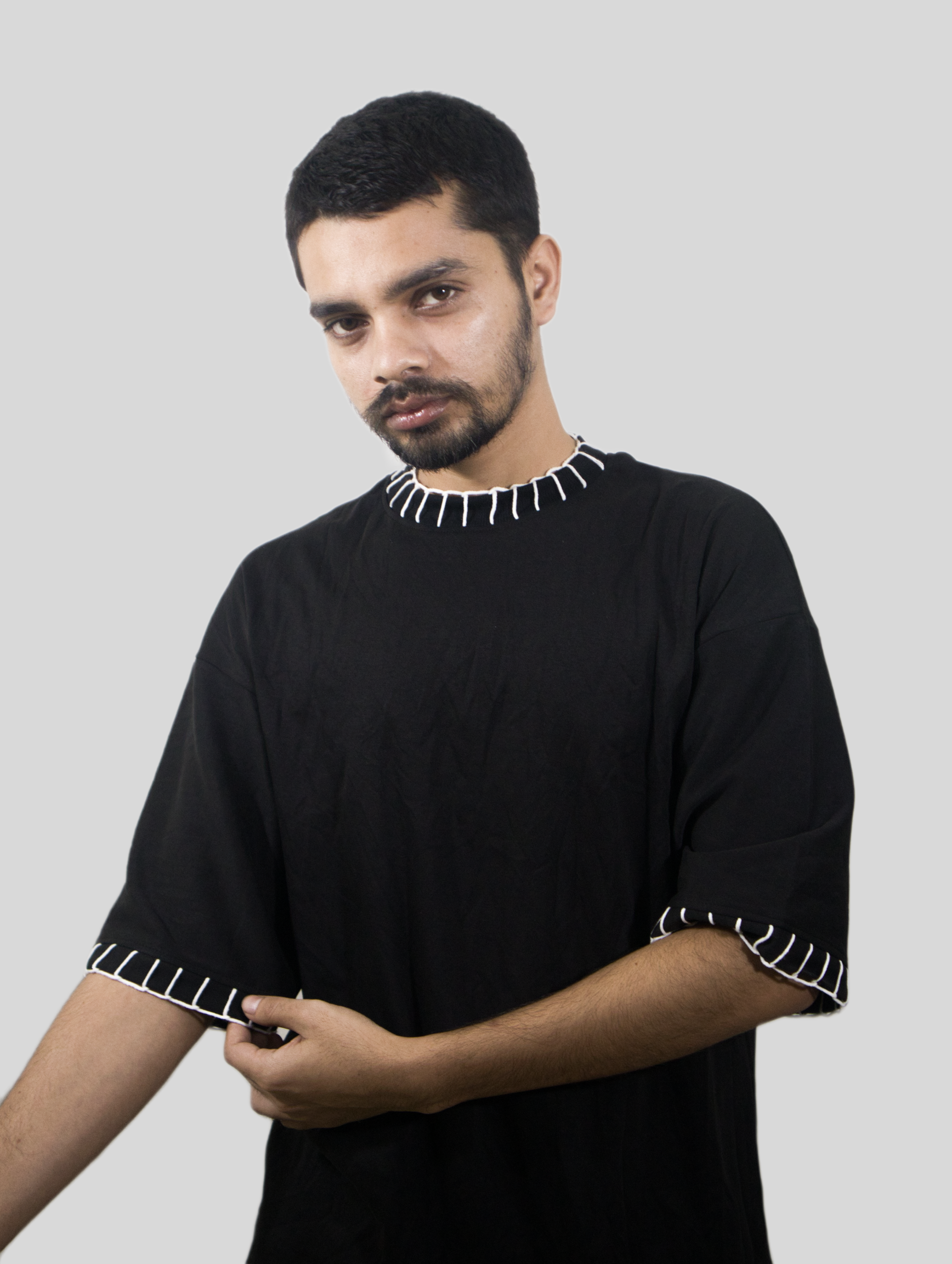 Edge Mark Drop Shoulder T-shirt - Image 4